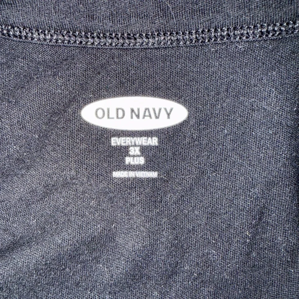 Old Navy EveryWear T-Shirt 3X Plus Black‎ Short Sleeve Crew Neck Curved Hem Tee
